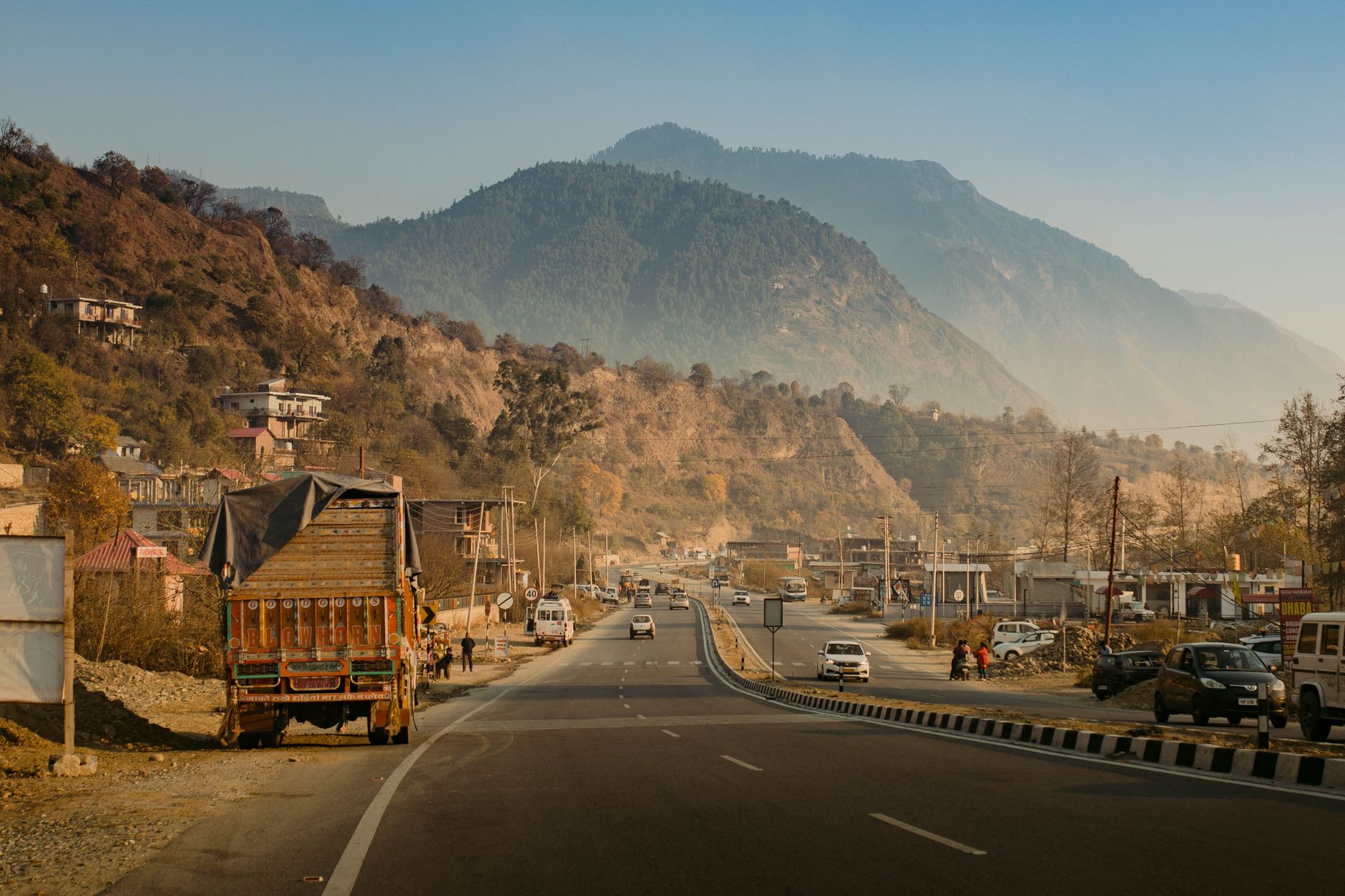 Sujanpur Tira
