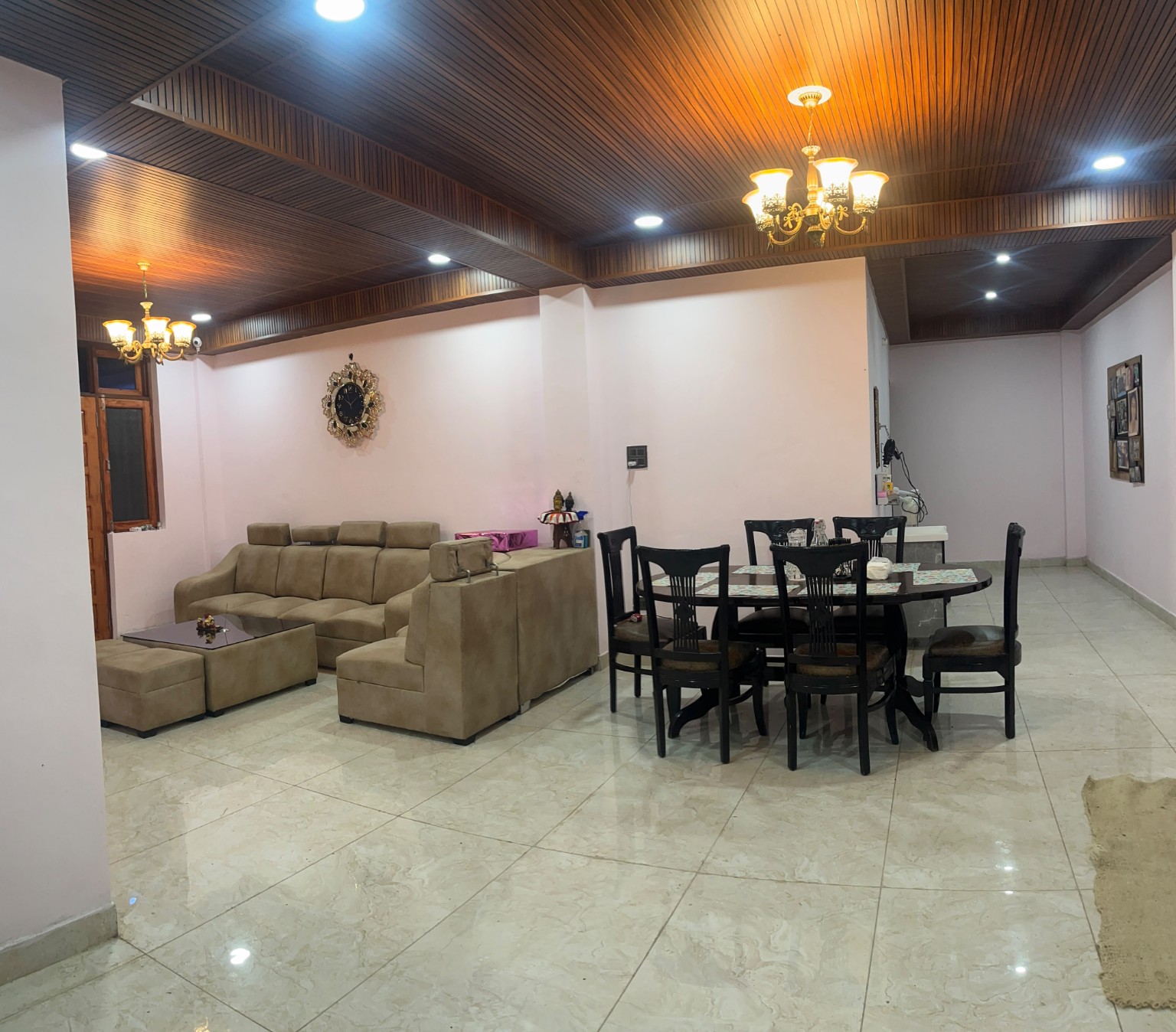 Spacious living and dining area at Sukoon Homestay