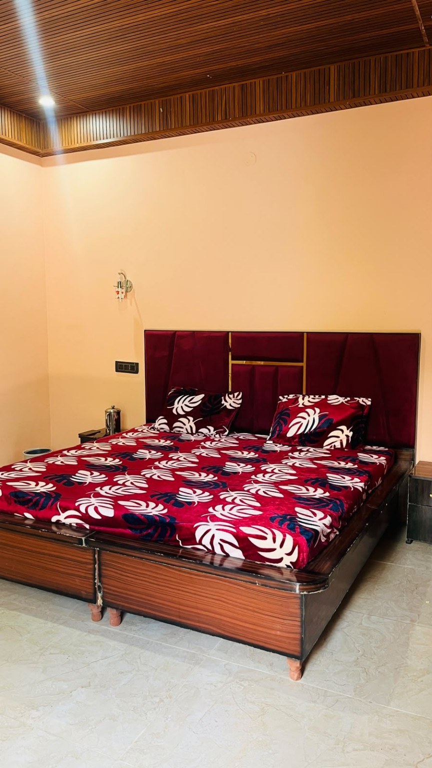 Premium bedroom interior at Sukoon Homestay